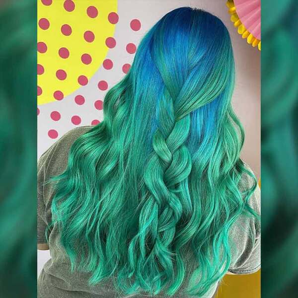 Manic Panic Venus Envy Dye 118ml, imported from the UK