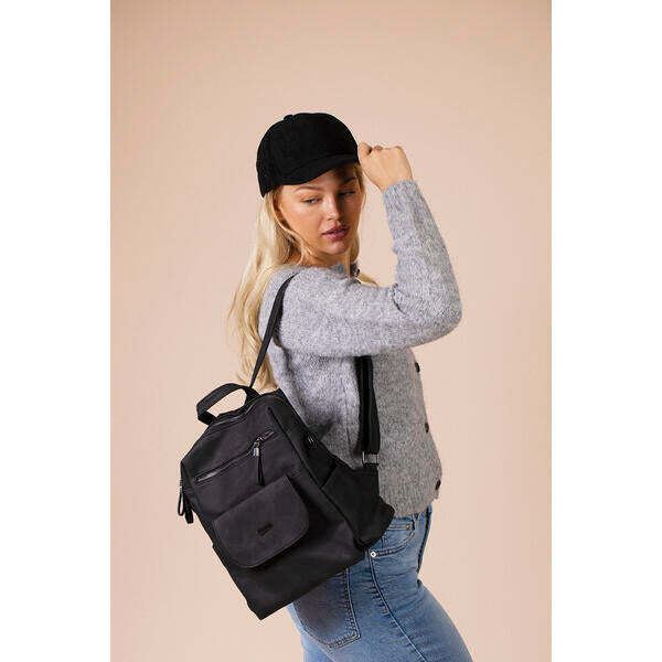 SVNX Kunstleder Rucksack Schwarz - Britisches Produkt