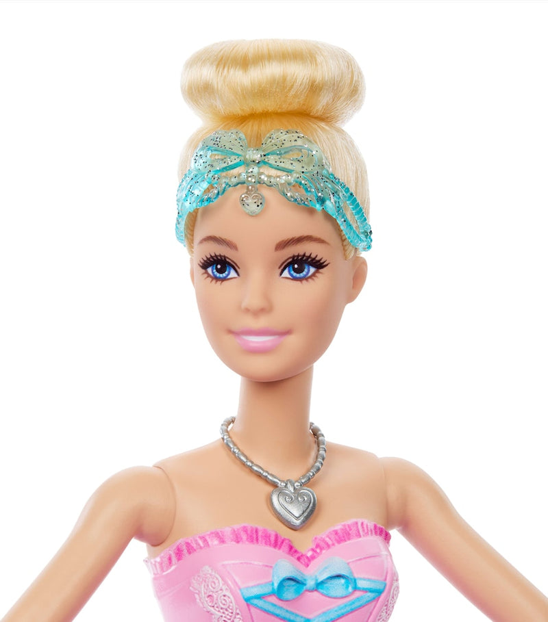 Barbie Clara Puppe aus Der Nussknacker, importiert aus Großbritannien