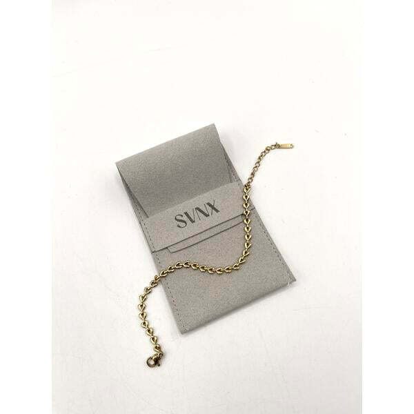 SVNX gold heart link bracelet in stainless steel - British product