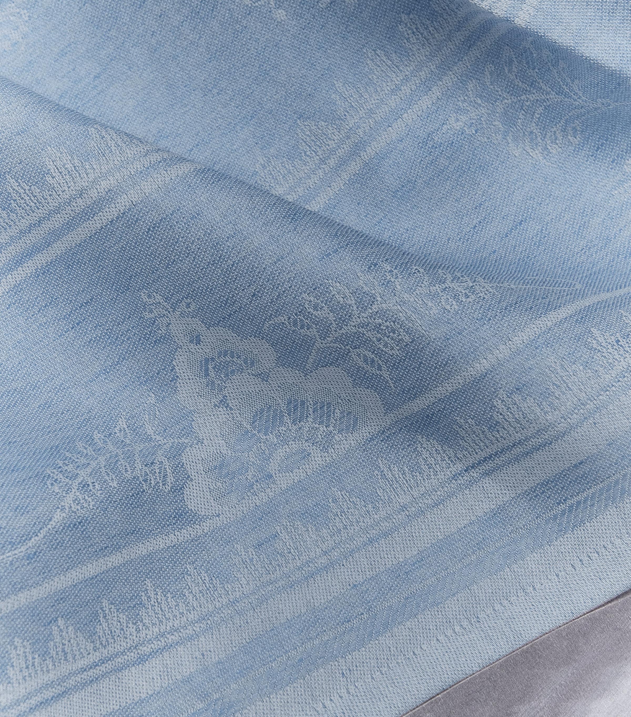 Royal Copenhagen Jacquard Heritage tablecloth 145cm x 320cm, imported from the UK