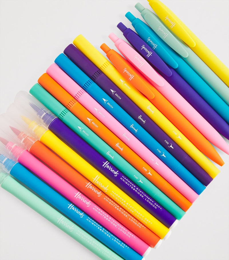 Harrods pen bag with 18 pens, UK version