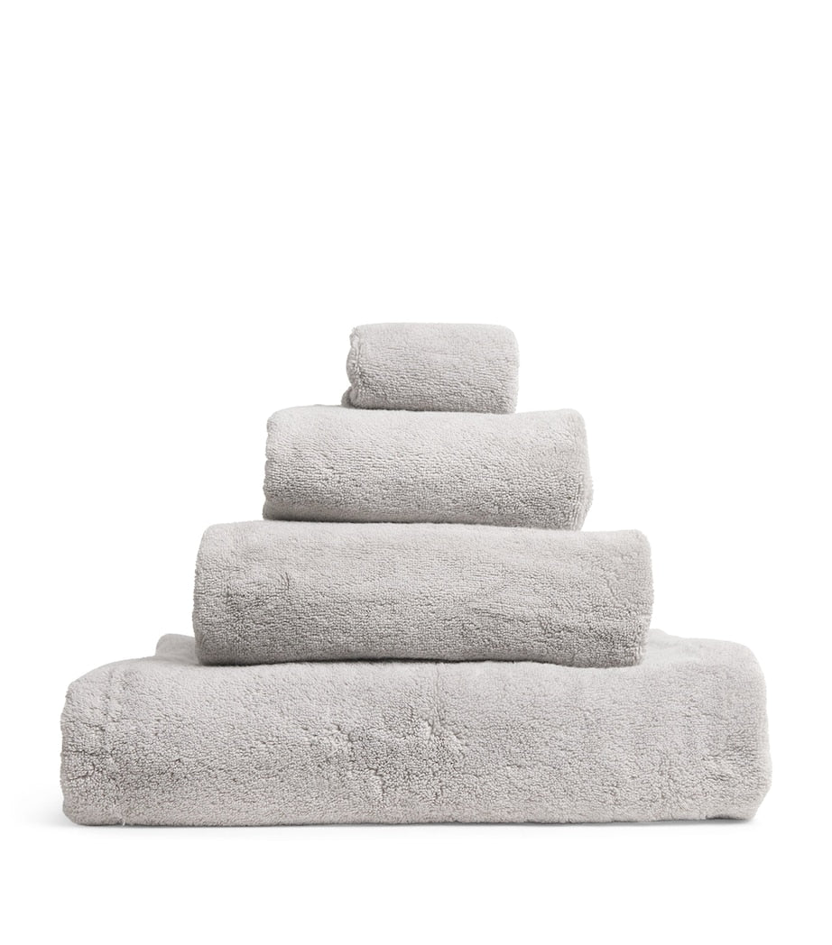 Harrods of London organic cotton bath towel 70cm x 140cm, UK version