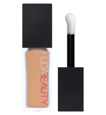 Huda Beauty #FAUXFILTER Luminous Matte Liquid Concealer 9ml GOODS Boots 4.3 Cookie Dough  