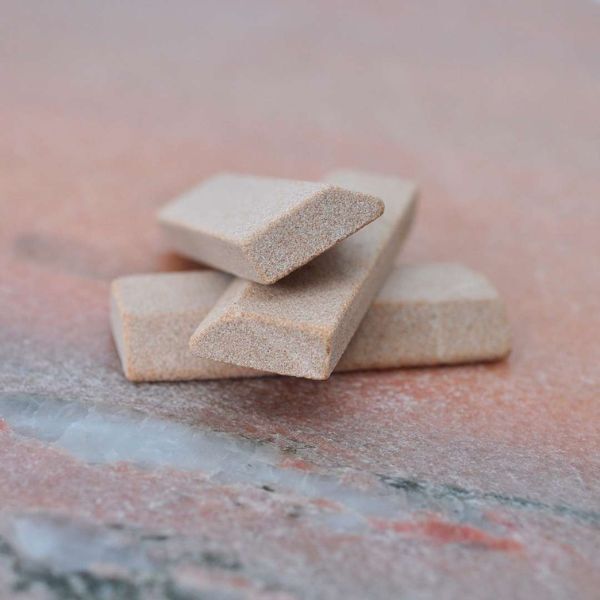 Acala sandstone nail file 50x17x7mm - British product