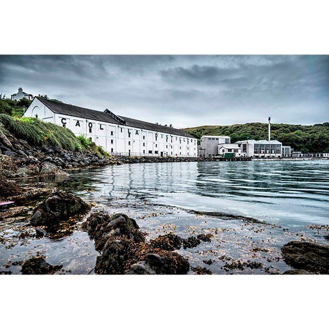 Caol Ila Moch Single Malt Scotch Whisky   70cl