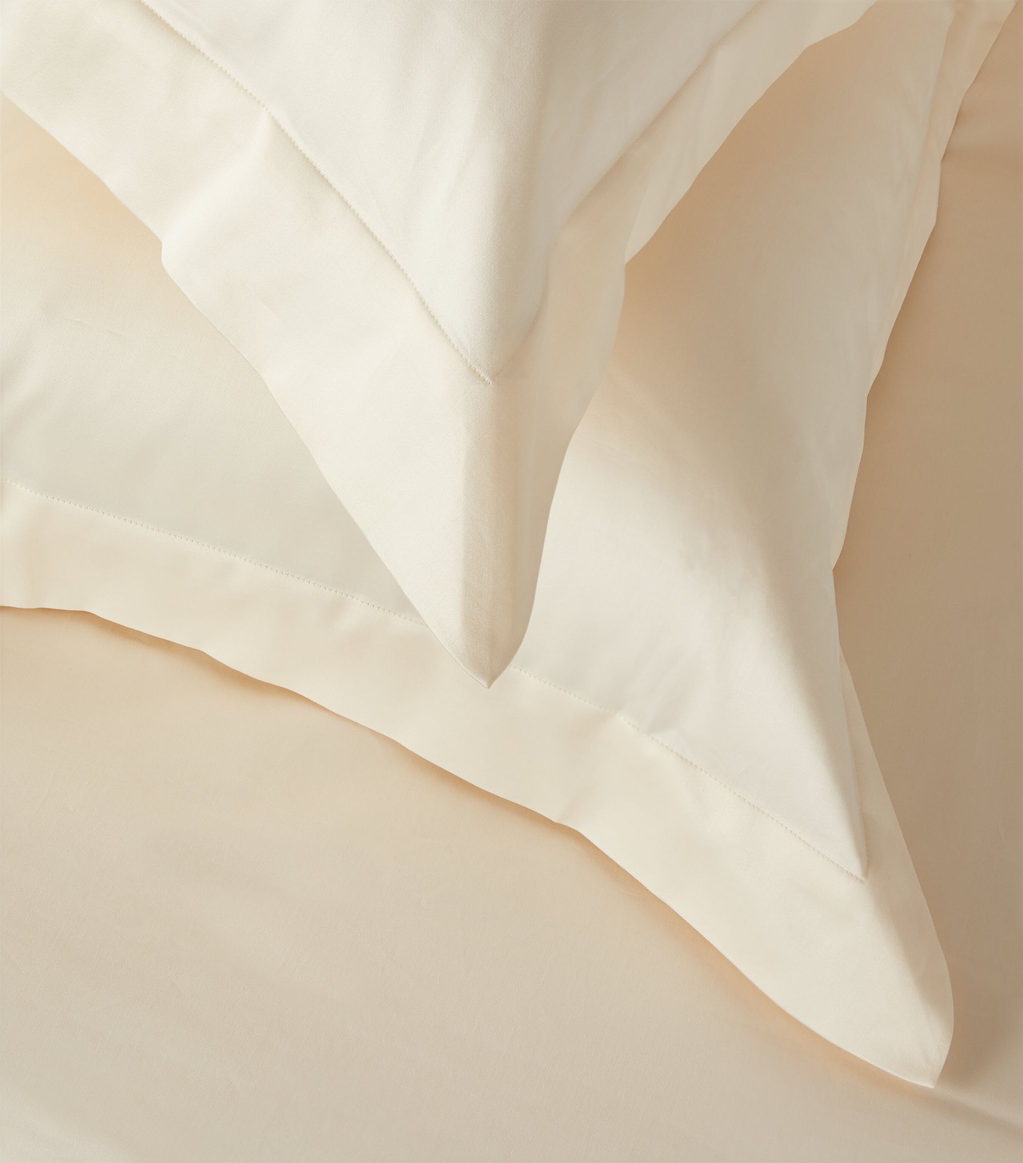 Capela Oxford Pillowcase (50cm x 75cm)