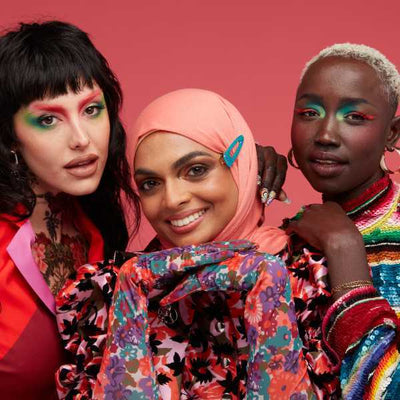 Superdrug NYX Professional Makeup Ultimate Øyenskyggepalett Paradise Shock 16 Farger- Kjøp online hos McGrocer