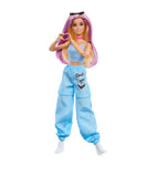 Barbie Deluxe Style fashion build up doll, UK version