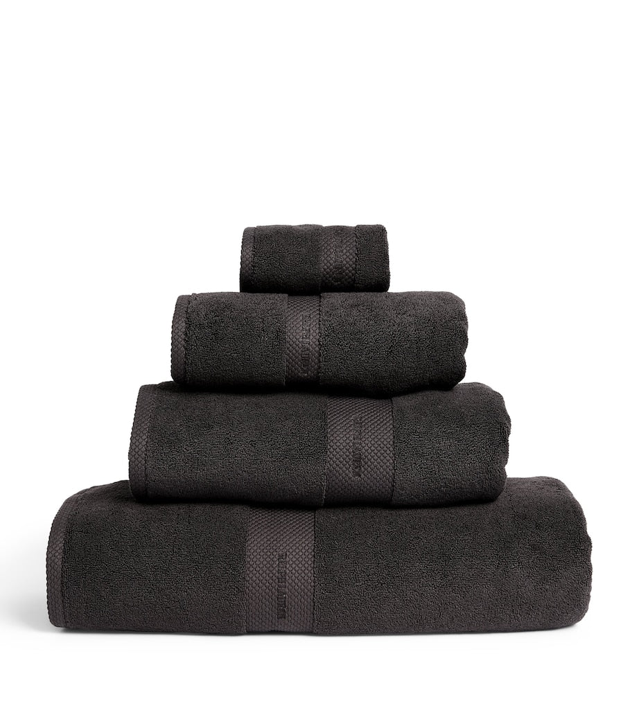 Ralph Lauren Home Avenue hand towel 50cm x 100cm, imported from the UK