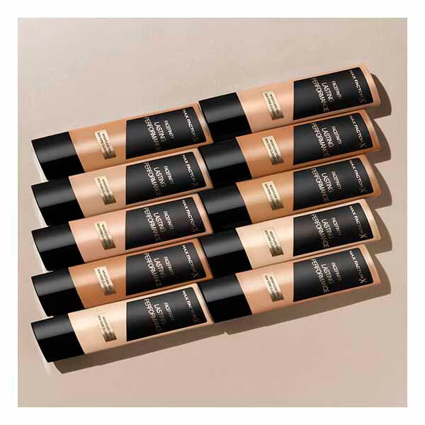 Max Factor Lasting Performance Foundation Soft Beige 105, imported from the UK