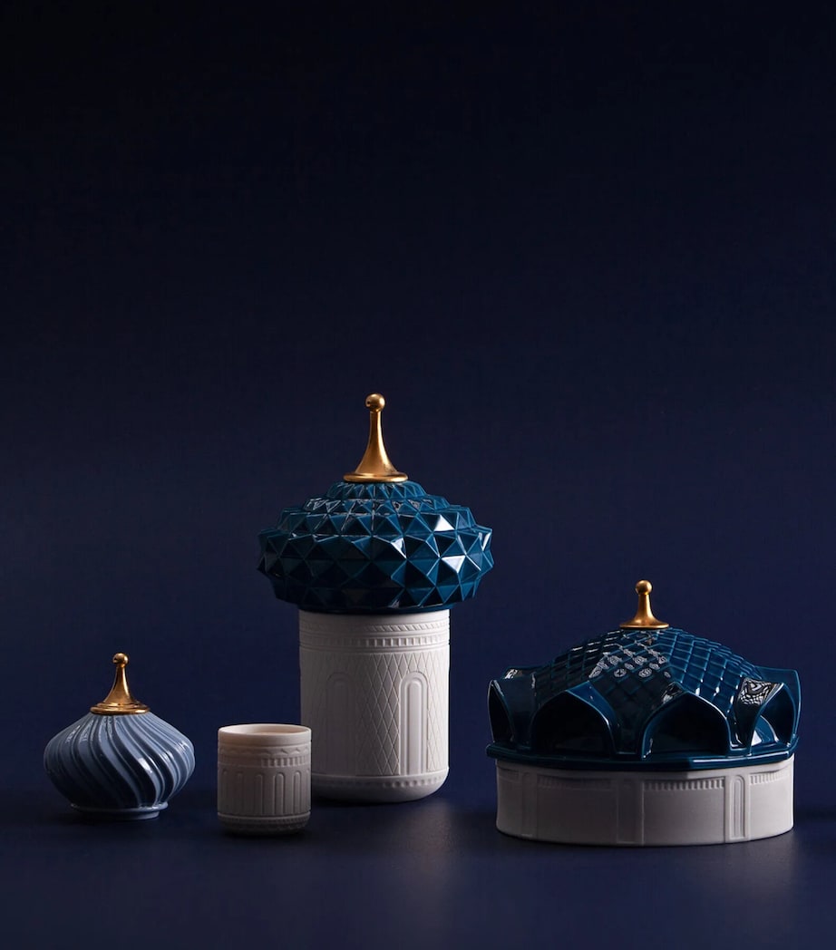 Lladró Turquoise Spire scented candle 200g, UK version