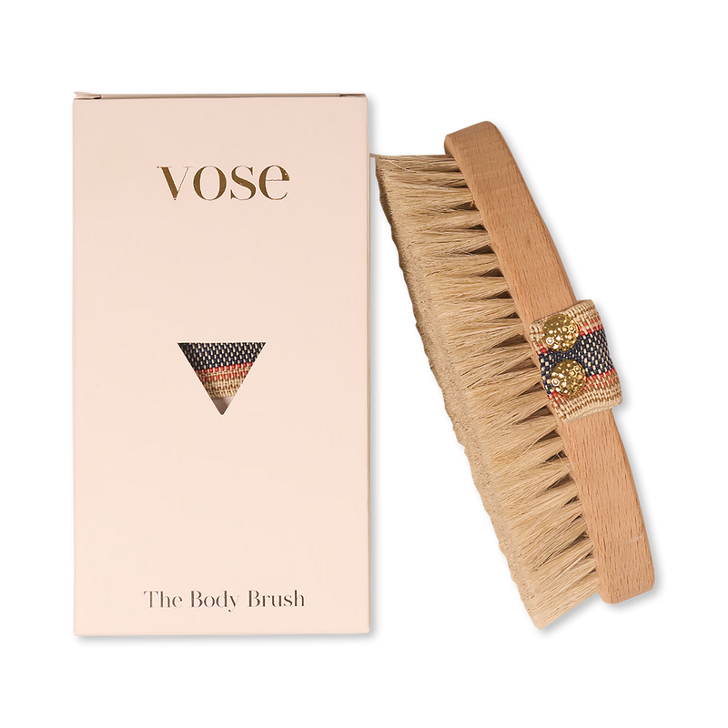 Dry body brush with natural horsehair bristles and wooden handle, UK version