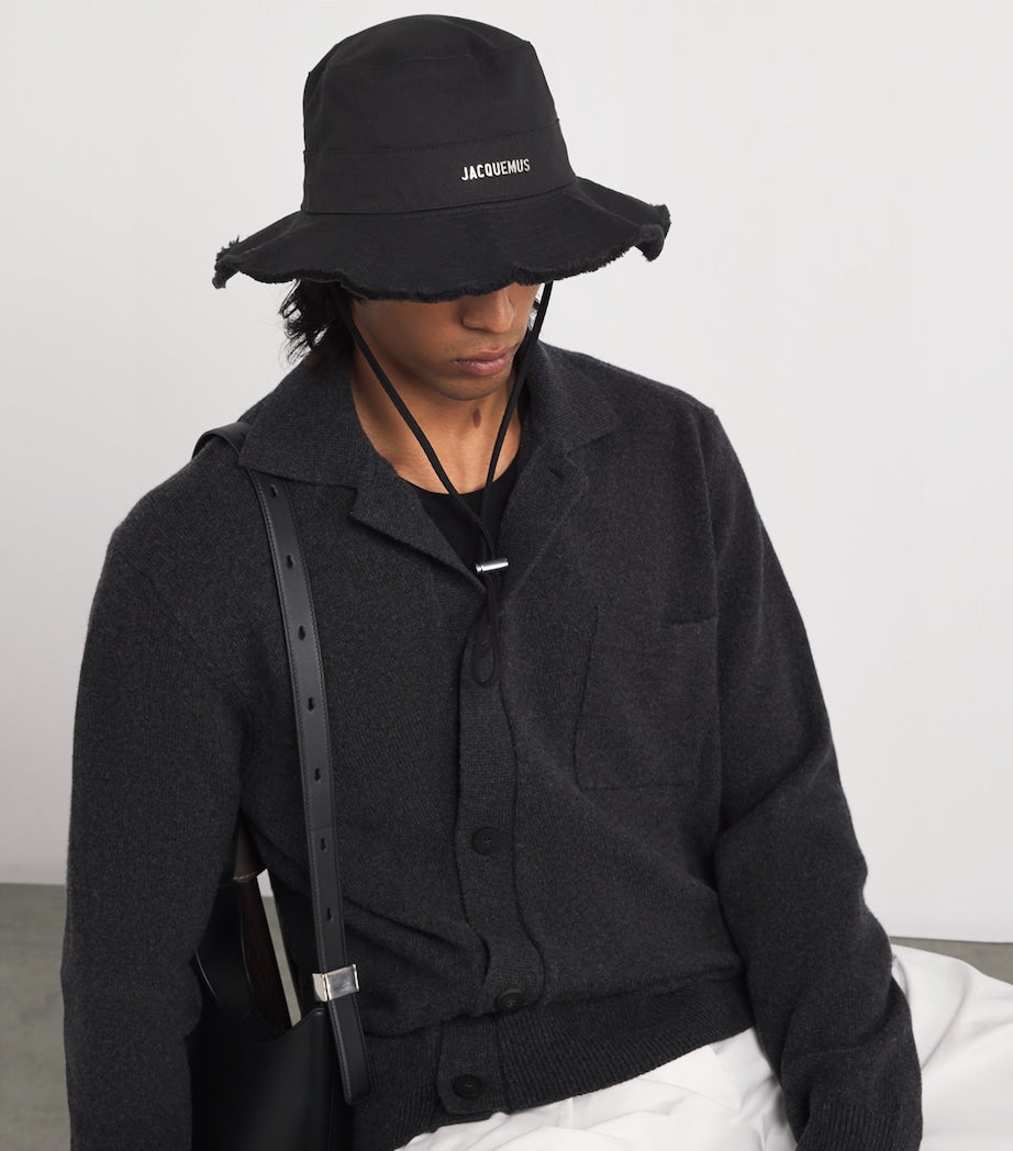 Jacquemus Artichaut bucket hat with logo plaque in cotton (British brand)