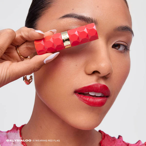 Color Fetish Matte Lipstick 410 Pleasure (British brand)