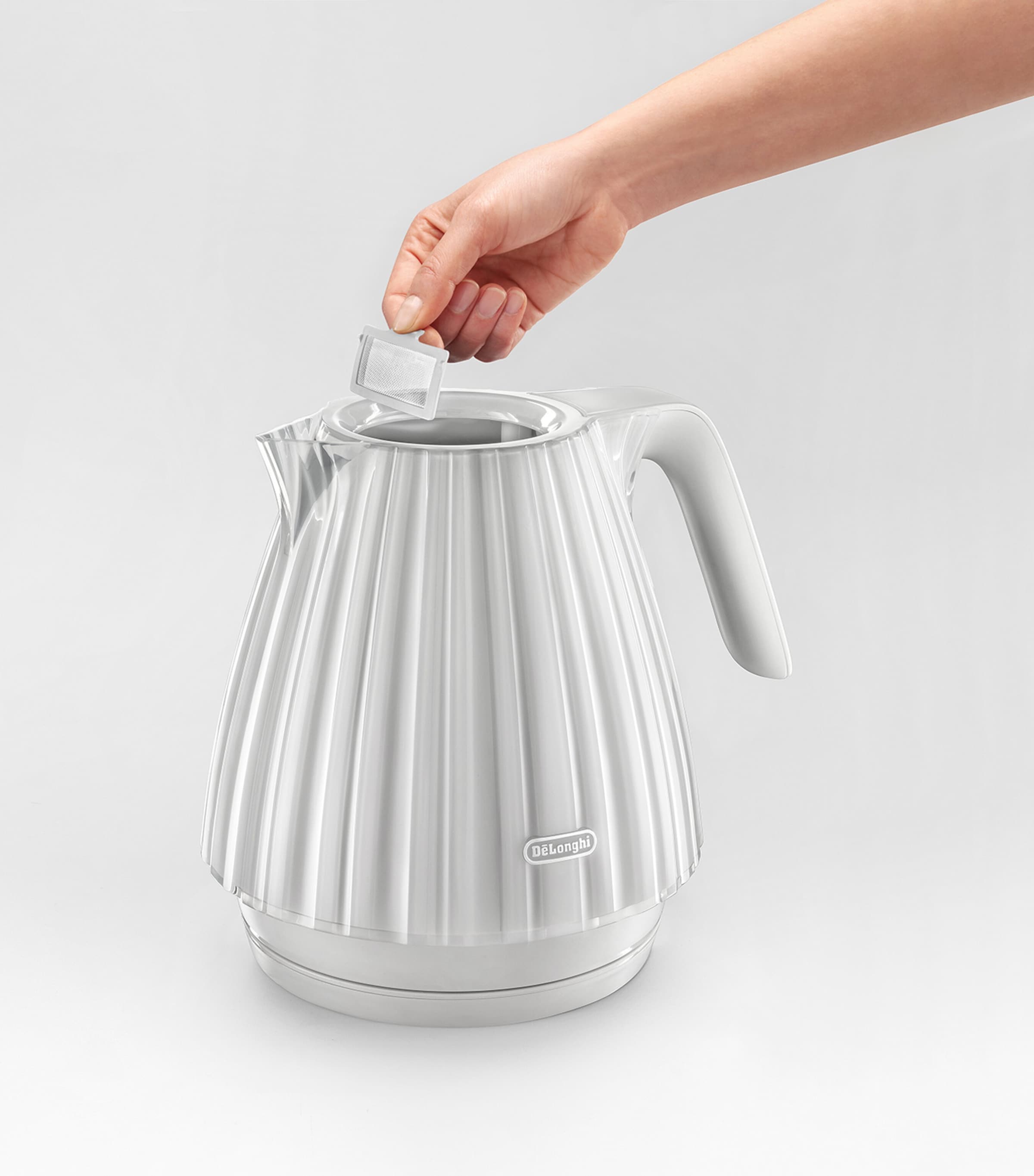 De'Longhi Ballerina kettle - British product