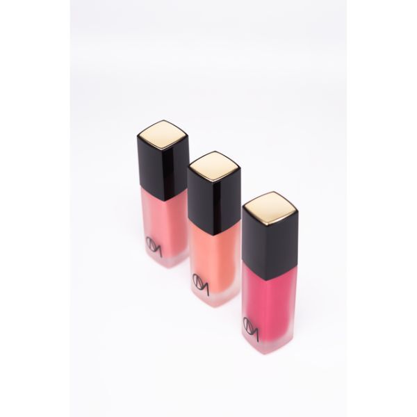 Omorfia blush trio three shades - British product