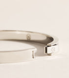 Nialaya gerippter Armreif in Silberoptik, UK-Version