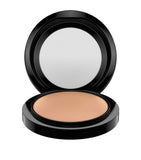 MAC Mineralize Skinfinish Natural setting powder, imported from the UK