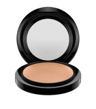 MAC Mineralize Skinfinish Natural setting powder, imported from the UK