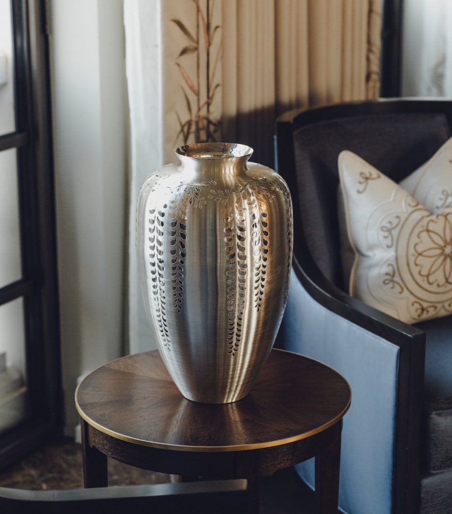 Christofle Chute De Glycines silberne Vase 82cm (Britische Marke)