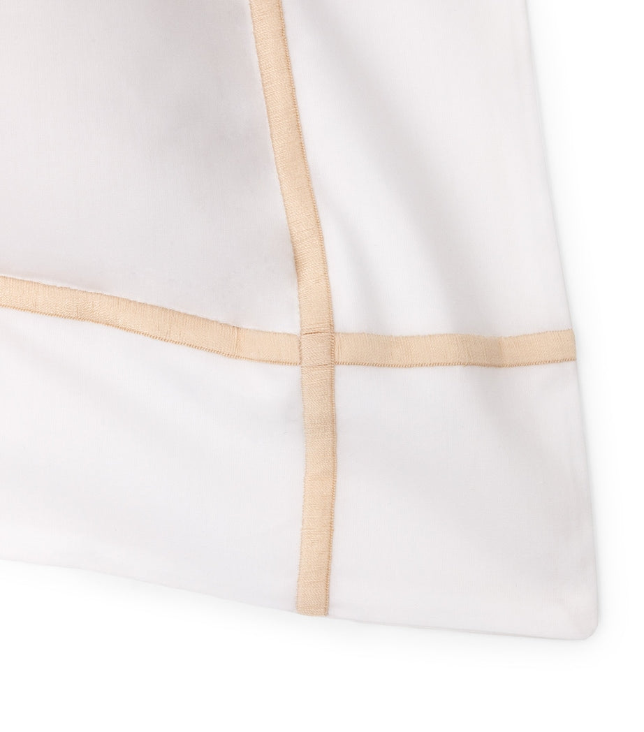 Yves Delorme Athena Oxford Pillowcase (50cm x 75cm)