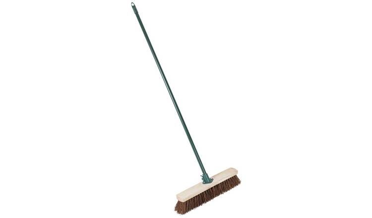 Charles Bentley Large Outdoor Broom & Wide Dustpan Set