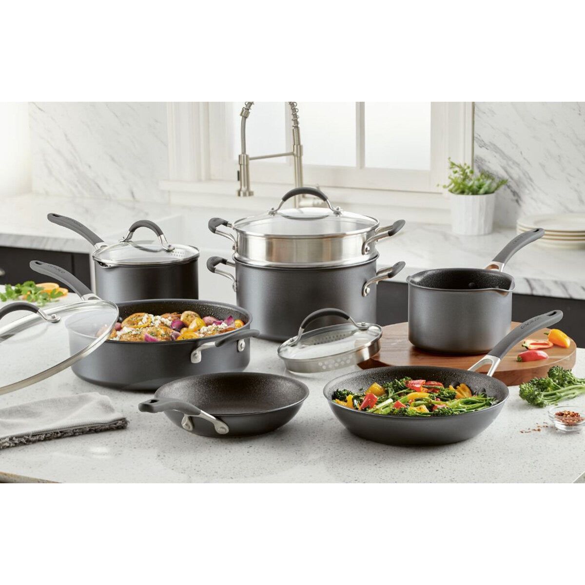 Circulon ScratchDefense&amp;trade; Cookware Set, 11 Piece