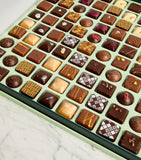 Classic Mixed Chocolate Collection 100-Piece Selection Box (750g)