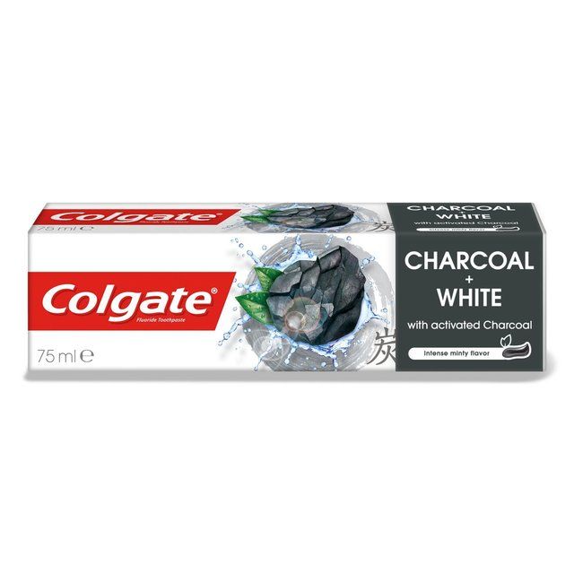 Colgate Natural Extracts Charcoal Mint Toothpaste   75ml