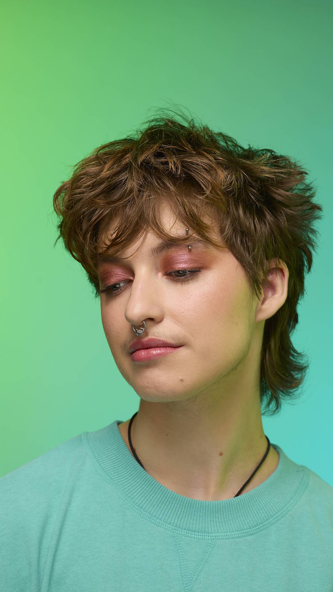 Lush Comet Glitter Crumble loose glitter eyeshadow (British brand)