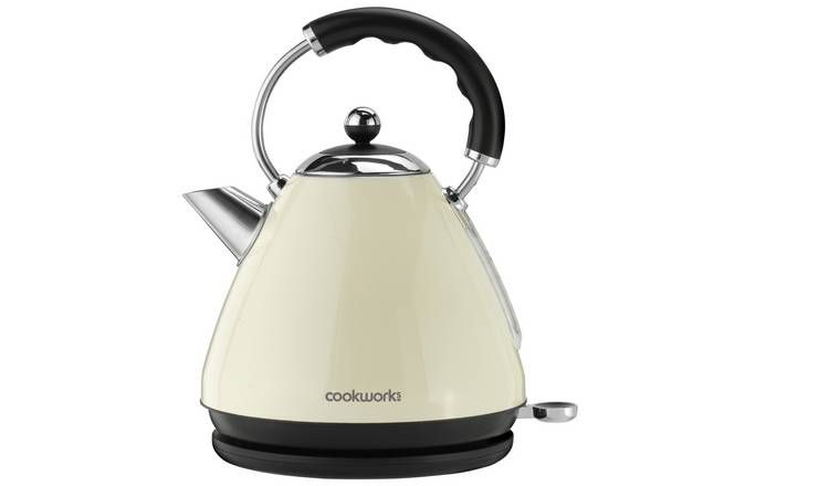 Cookworks Pyramid Kettle - Almond