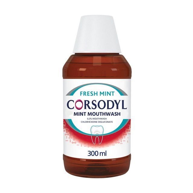 Corsodyl Gum Mouthwash Intensive Treatment For Gum Health Mint   300ml