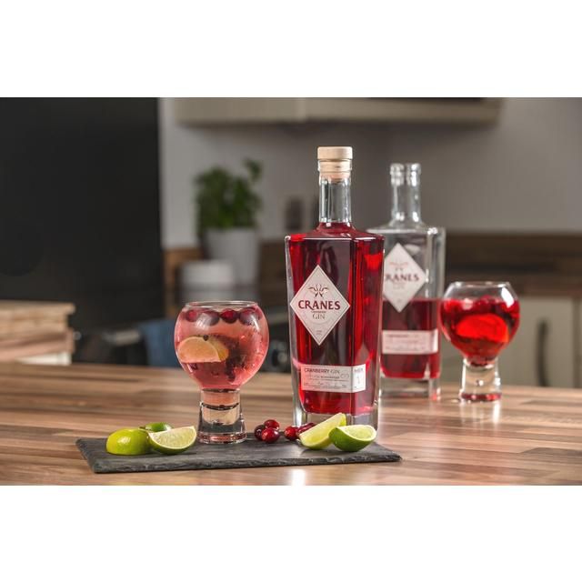 Cranes Gin Cranberry