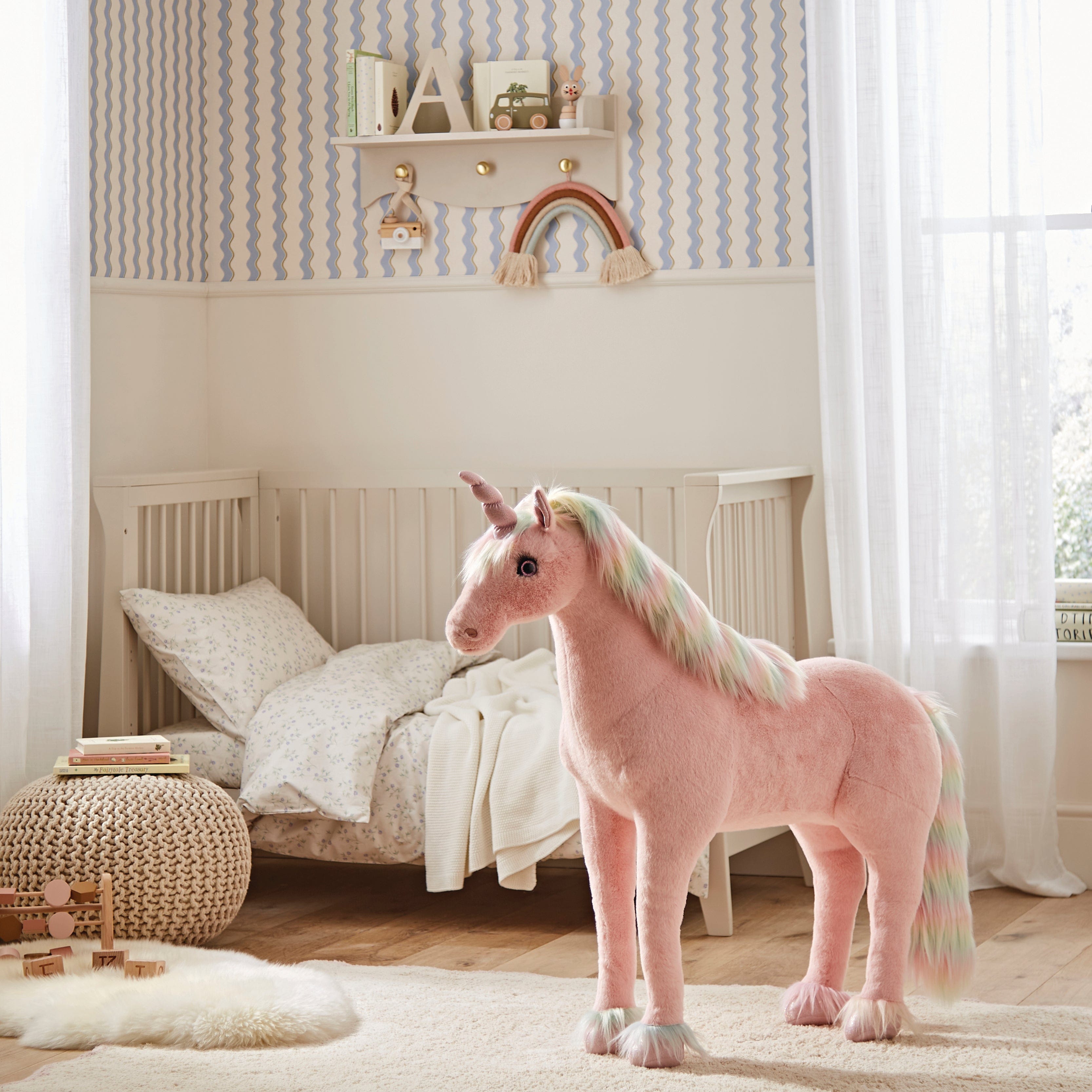 Cuddleco rainbow standing unicorn, 90 cm (British brand)