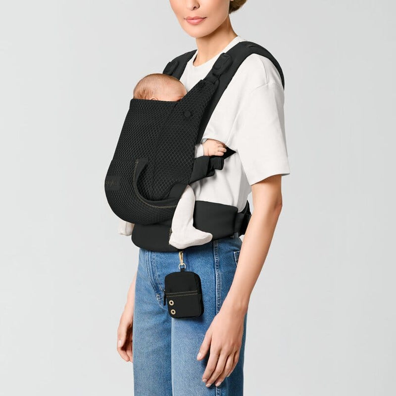 Cybex Laya baby carrier in Magic Black (British brand)