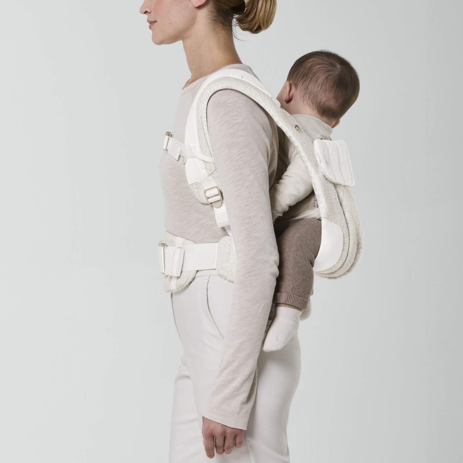 Cybex COYA baby carrier in Boucle fabric, UK version