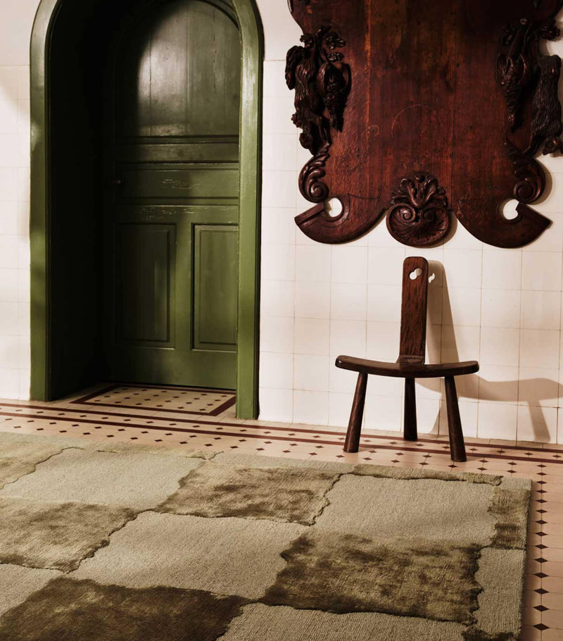 Rug Company Arwen Moss rug 2.44m x 3.05m, imported from the UK