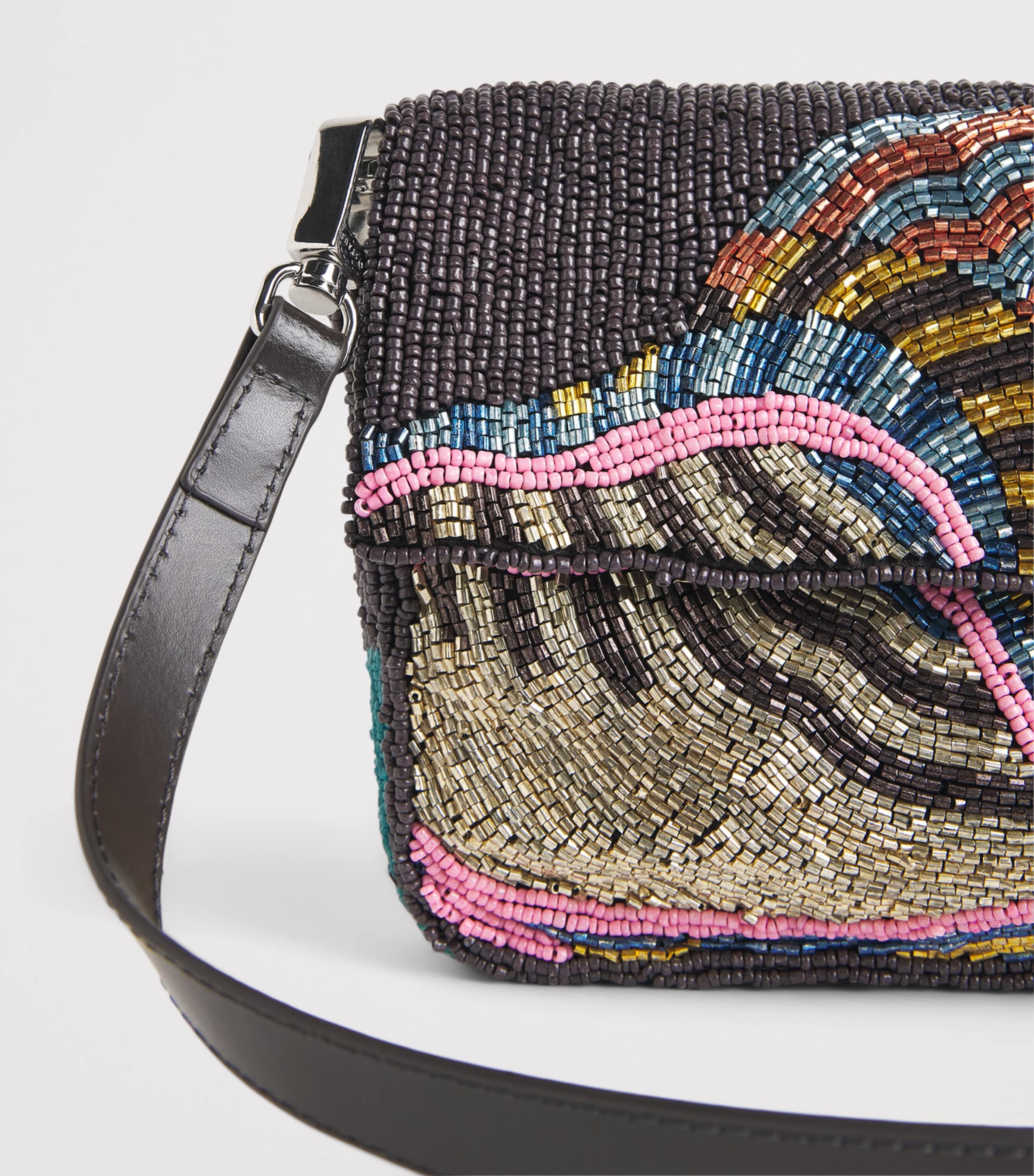STAUD beaded Timmy shoulder bag glass beads conch motif, imported from the UK
