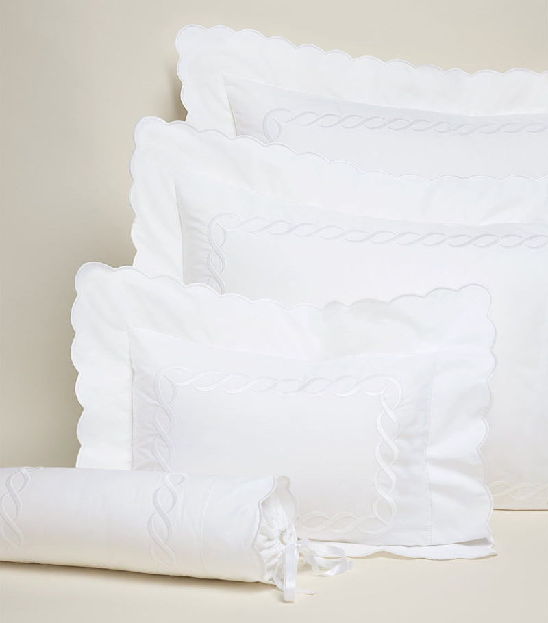 Pratesi square Oxford pillowcase Treccia design 65x65cm, imported from the UK