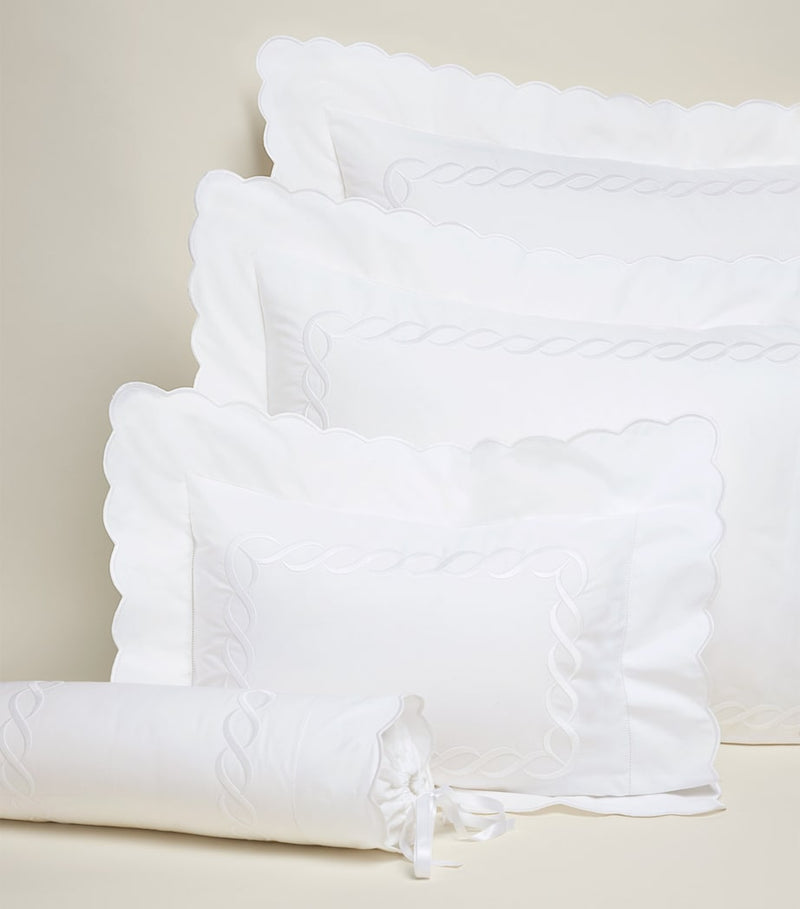Pratesi square Oxford pillowcase Treccia design 65x65cm, imported from the UK
