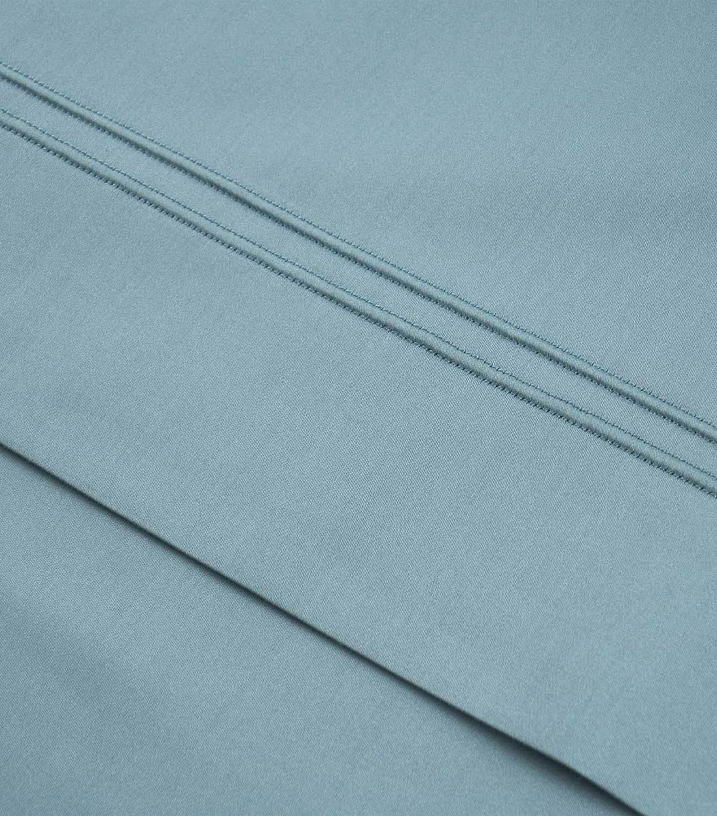Yves Delorme Triomphe flat sheet 270cm x 295cm (British brand)