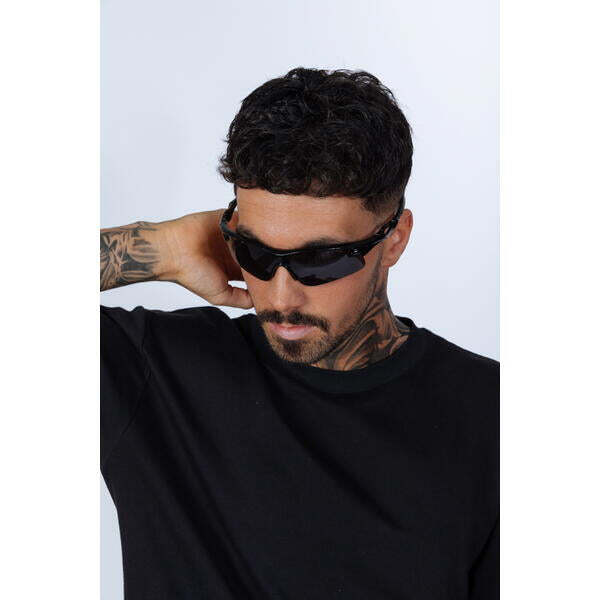 SVNX outdoor sunglasses black with hard case, UK version