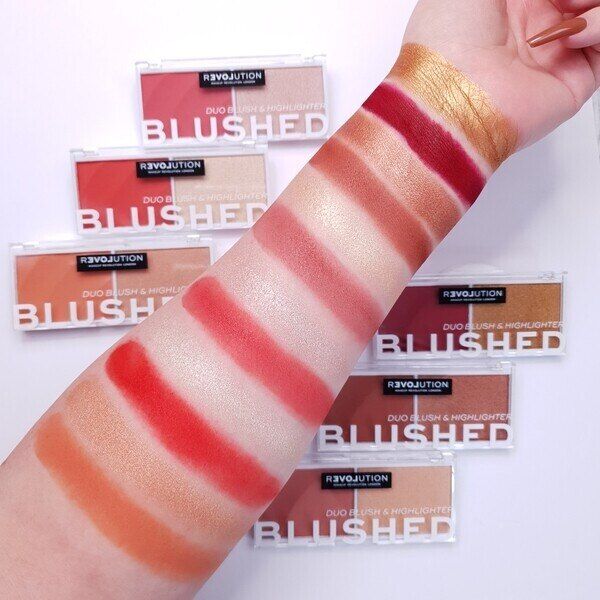 Revolution Relove Colour Play Blushed Duo Sweet