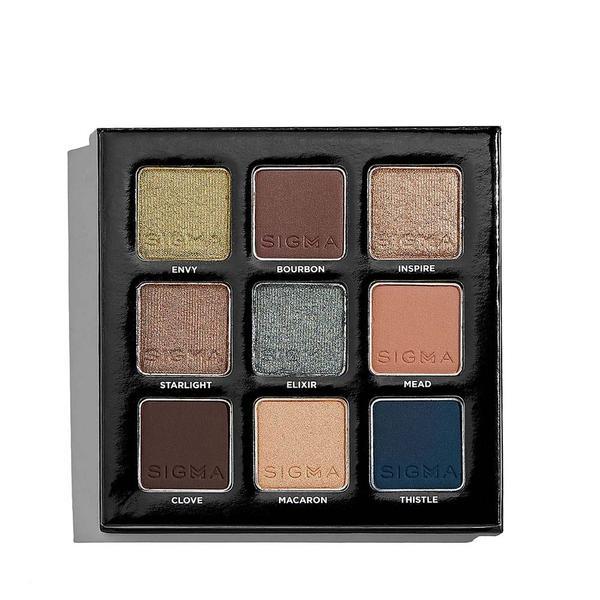 Sigma Beauty Ivy eyeshadow palette (British brand)