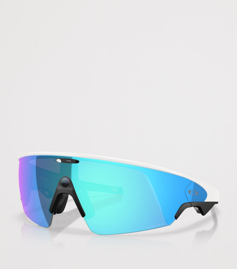 Oakley Meta AI Vanguard sunglasses - British product