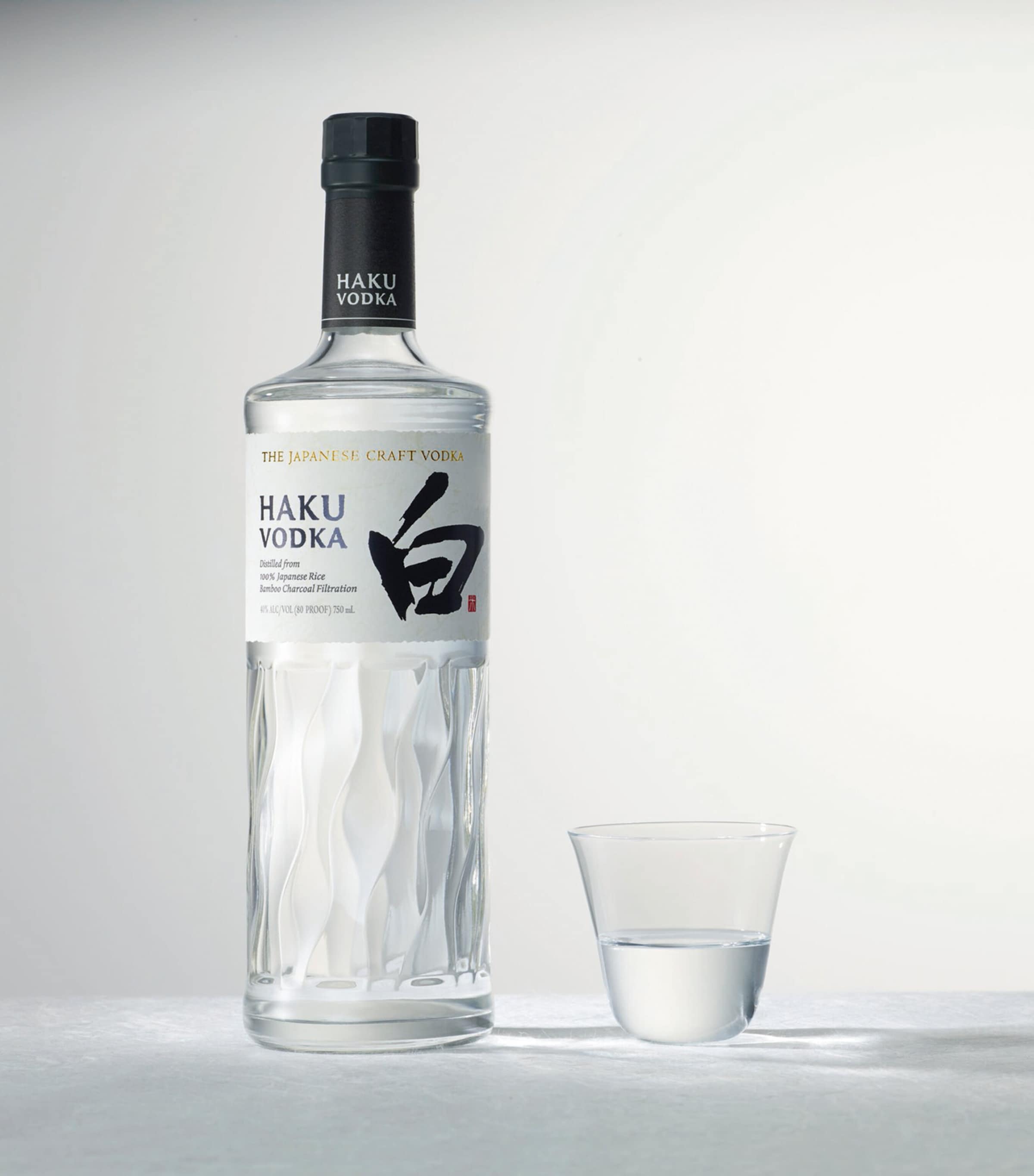 Suntory Haku vodka 70cl (British brand)