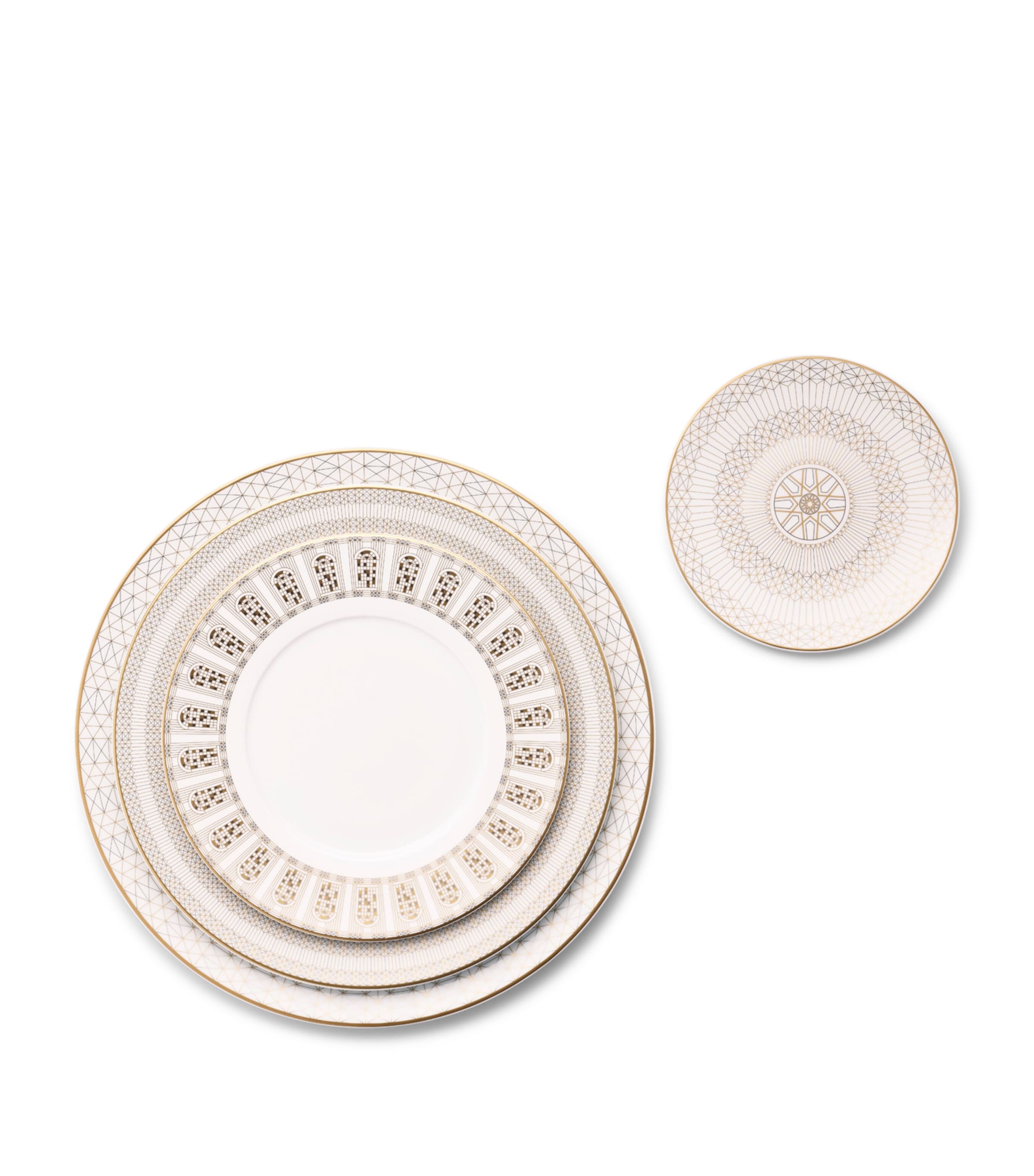 Baccarat Arcadia Gold show plate 31cm - British product