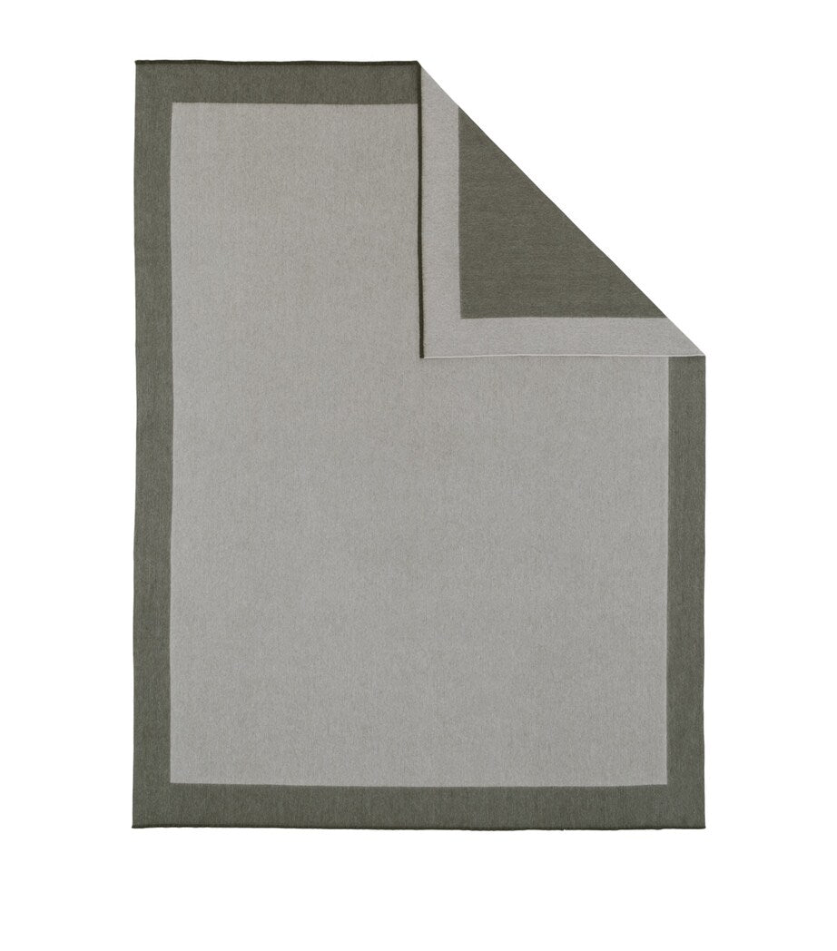 Begg x Co cashmere Arran Border throw 150cm x 200cm - British product