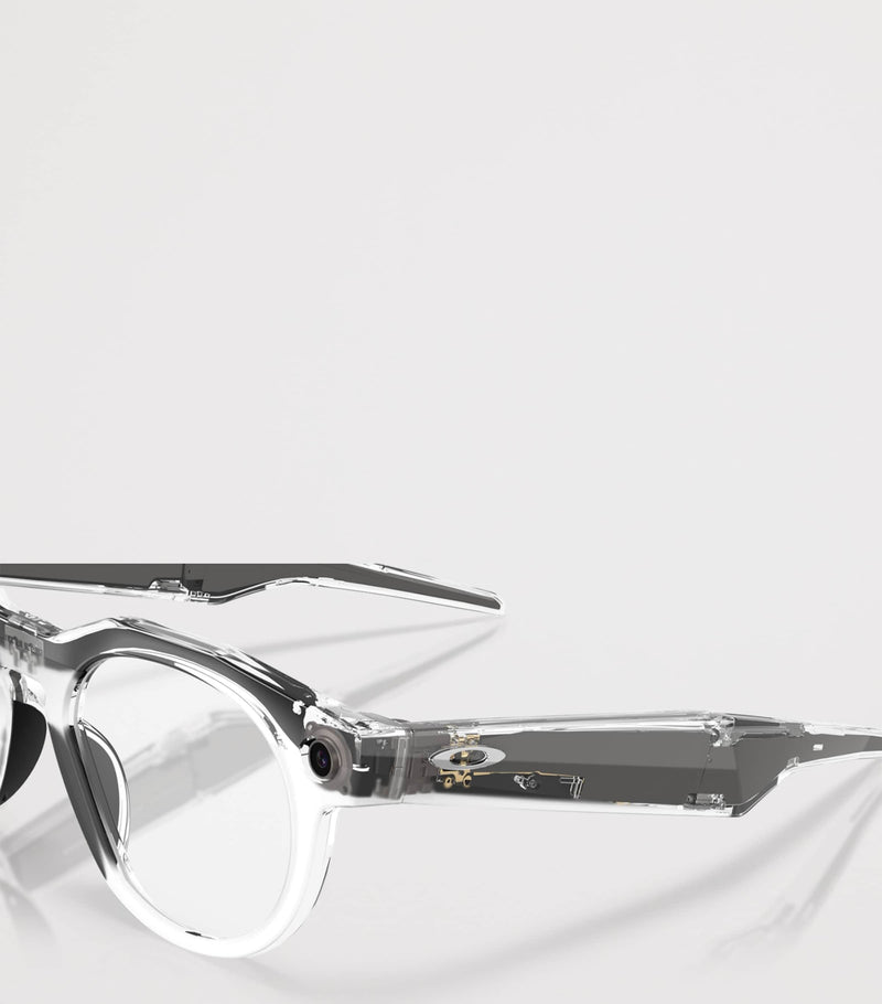 Oakley Meta AI HSTN Transitions sunglasses (British brand)